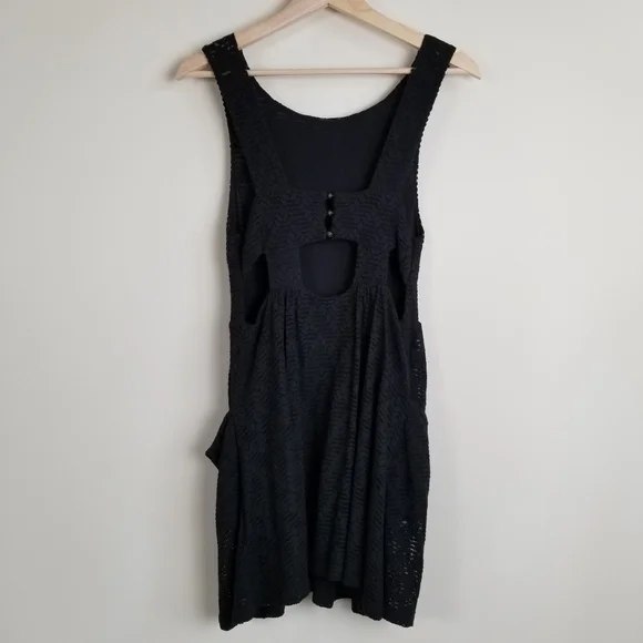 Free People Textured Lace Mini Dress Measures To XS - Picture 4 of 9